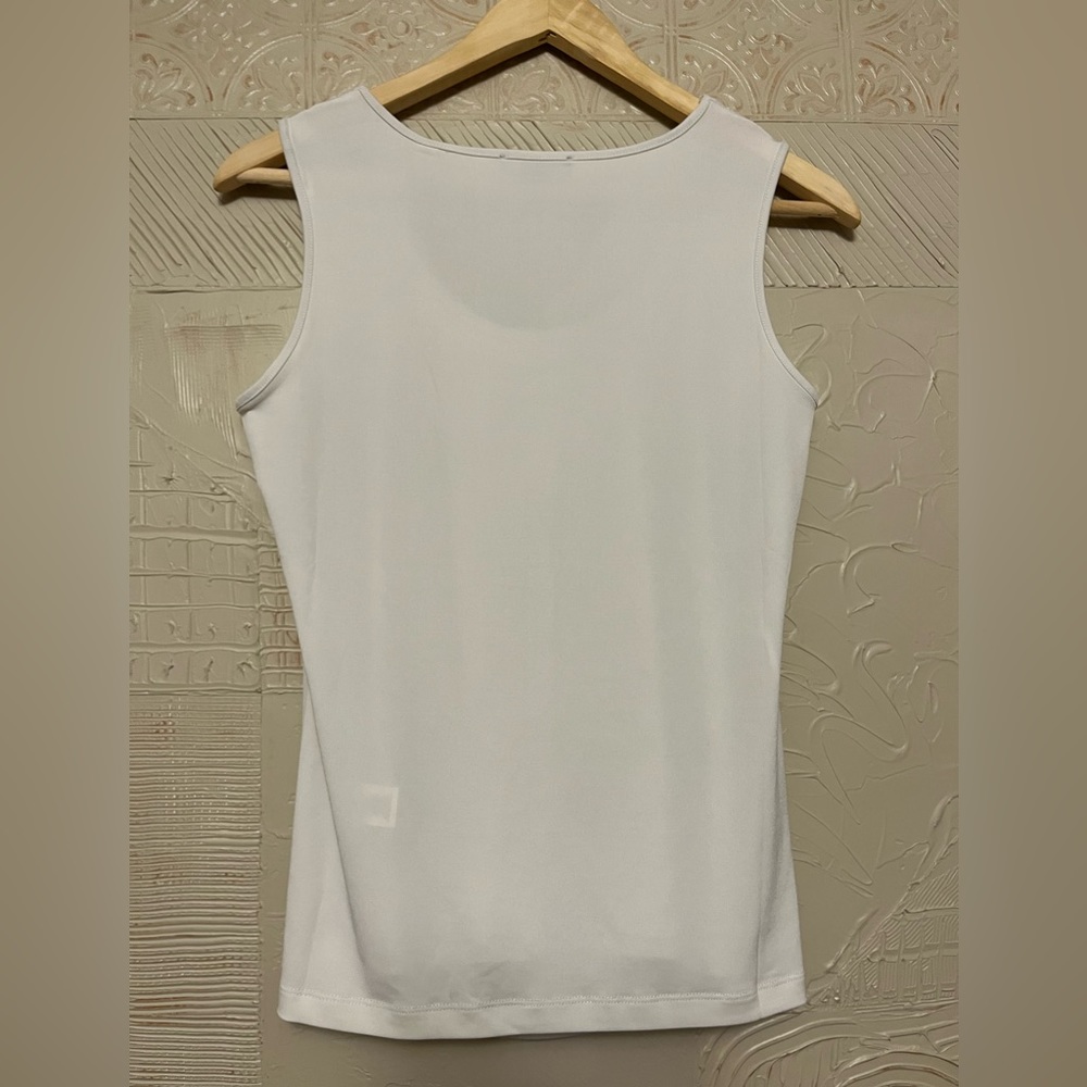 NWT light taupe TAHARI drape neck sleeveless shell, size small - Picture 5 of 6